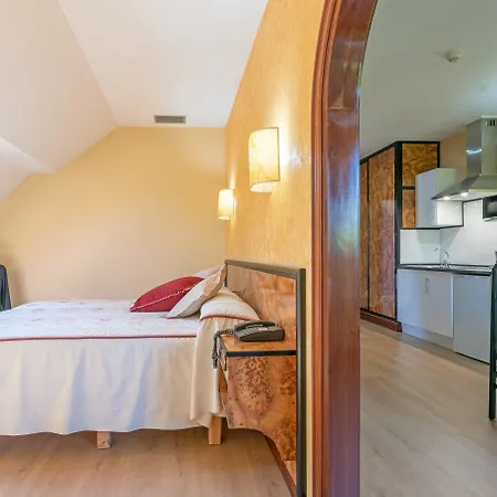 Castro Hotel 3*