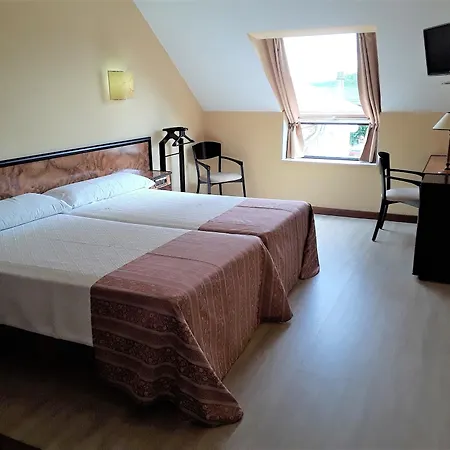 Hotel Castro 3*