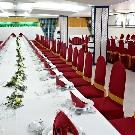 Castro Hotel 3*