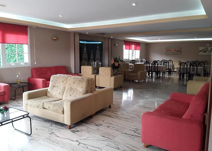 Castro Hotel 3*
